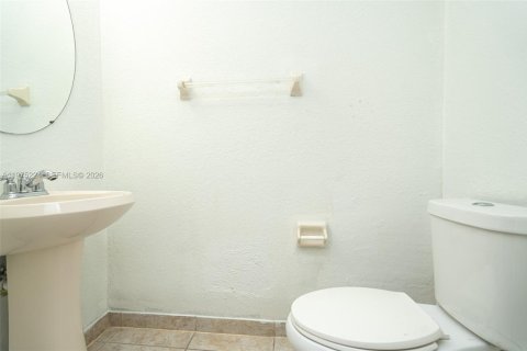 Condo in Miramar, Florida, 3 bedrooms  № 2043531 - photo 6