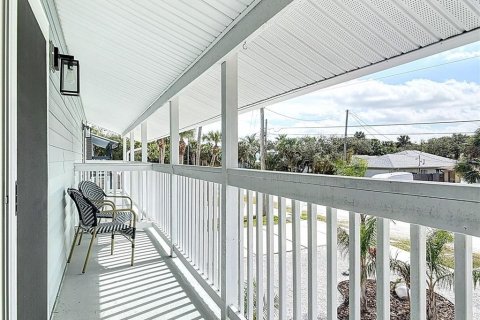 House in New Smyrna Beach, Florida 4 bedrooms, 222.97 sq.m. № 1634047 - photo 29