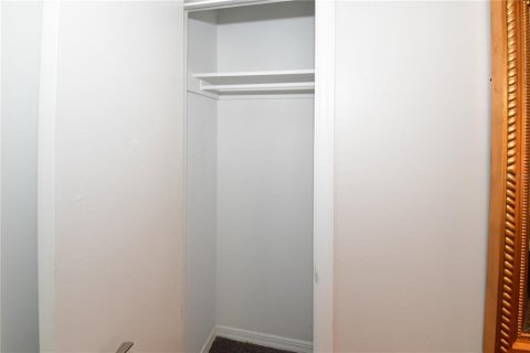 Copropriété à louer à Saint Petersburg, Floride: 2 chambres, 94.57 m2 № 1781111 - photo 17