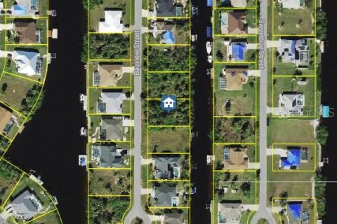 Terreno en Port Charlotte, Florida № 2104331