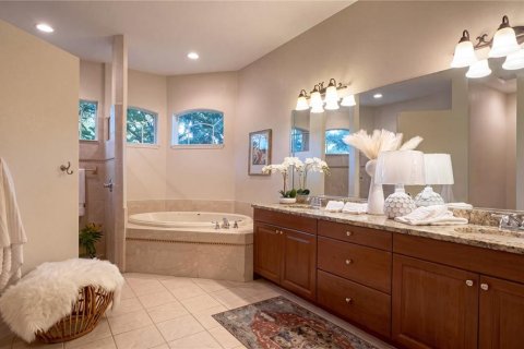 Villa ou maison à vendre à Parrish, Floride: 4 chambres, 249.07 m2 № 2310928 - photo 14
