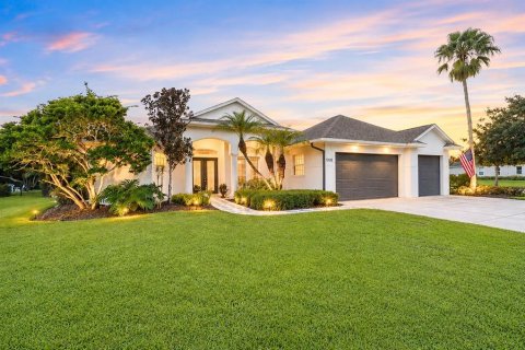 House in Parrish, Florida 4 bedrooms, 249.07 sq.m. № 2310928