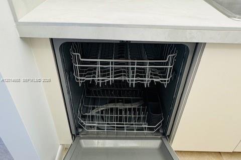 Appartement à louer à North Miami, Floride: 1 chambre, 71.07 m2 № 2086079 - photo 10