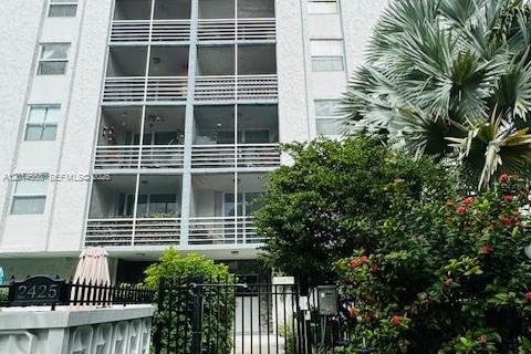Appartement à louer à North Miami, Floride: 1 chambre, 71.07 m2 № 2086079 - photo 26