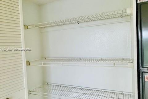 Appartement à louer à North Miami, Floride: 1 chambre, 71.07 m2 № 2086079 - photo 13