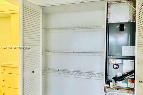 Appartement à louer à North Miami, Floride: 1 chambre, 71.07 m2 № 2086079 - photo 11