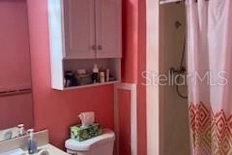 House in Seminole, Florida 2 bedrooms, 80.36 sq.m. № 1721941 - photo 7