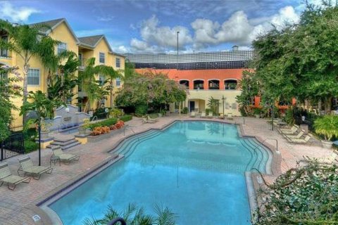 Condo in Tampa, Florida, 2 bedrooms  № 2209743 - photo 20