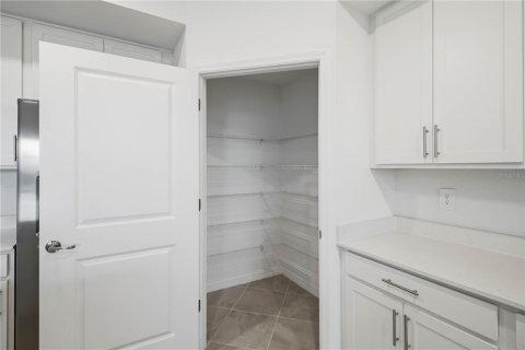 Купить кондоминиум в Брейдентон, Флорида 10 комнат, 161.74м2, № 2142140 - фото 11