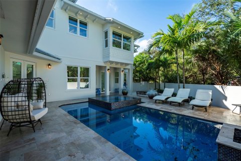 House in Stuart, Florida 6 bedrooms, 304.16 sq.m. № 1952660 - photo 15