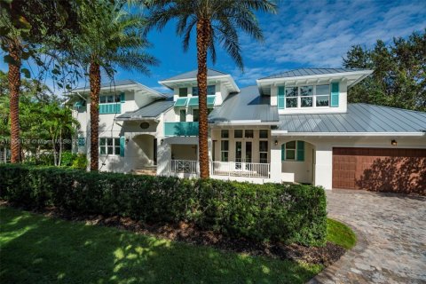 House in Stuart, Florida 6 bedrooms, 304.16 sq.m. № 1952660 - photo 4