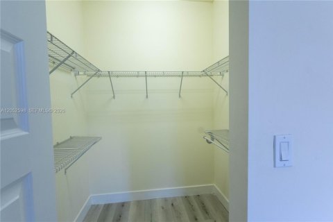 Condo in Doral, Florida, 3 bedrooms  № 2249984 - photo 29
