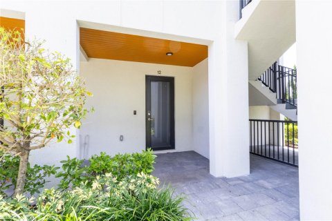 Condo in Doral, Florida, 3 bedrooms  № 2249984 - photo 6