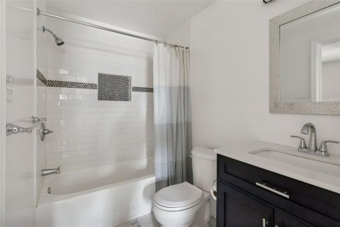 Apartment in Tampa, Florida 2 bedrooms, 92.9 sq.m. № 2099963 - photo 12