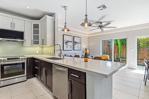 Copropriété à vendre à Fort Lauderdale, Floride: 3 chambres, 165.92 m2 № 2087406 - photo 10