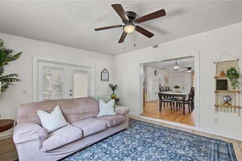Villa ou maison à vendre à Spring Hill, Floride: 3 chambres, 142.51 m2 № 2429230 - photo 28