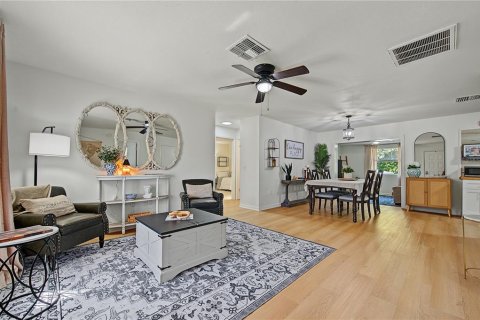 Villa ou maison à vendre à Spring Hill, Floride: 3 chambres, 142.51 m2 № 2429230 - photo 5