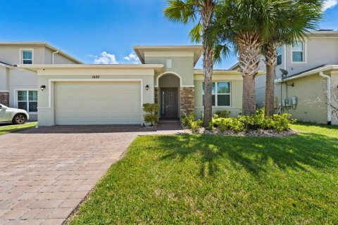 Casa en venta en Port St. Lucie, Florida, 3 dormitorios, 179.86 m2 № 2190240 - foto 7