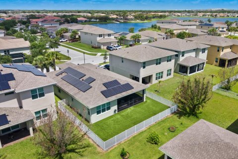 Casa en venta en Port St. Lucie, Florida, 3 dormitorios, 179.86 m2 № 2190240 - foto 2