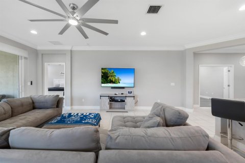 Casa en venta en Port St. Lucie, Florida, 3 dormitorios, 179.86 m2 № 2190240 - foto 15
