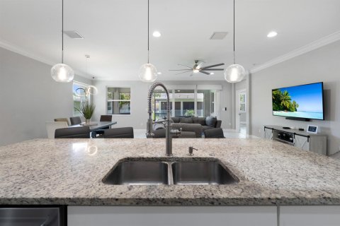 Casa en venta en Port St. Lucie, Florida, 3 dormitorios, 179.86 m2 № 2190240 - foto 12