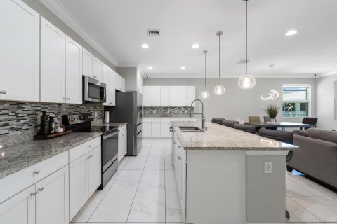 Casa en venta en Port St. Lucie, Florida, 3 dormitorios, 179.86 m2 № 2190240 - foto 4