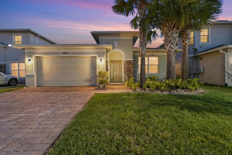 Casa en Port St. Lucie, Florida 3 dormitorios, 179.86 m2 № 2190240
