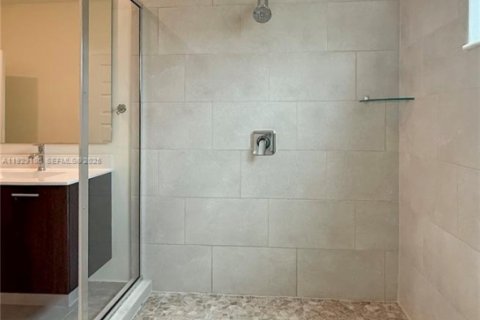 Touwnhouse à vendre à Doral, Floride: 3 chambres, 259.1 m2 № 2034816 - photo 27