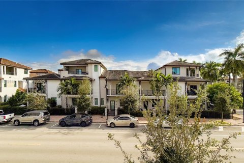 Touwnhouse à vendre à Doral, Floride: 3 chambres, 259.1 m2 № 2034816 - photo 22