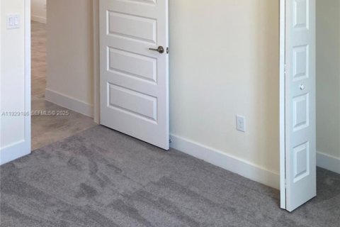 Touwnhouse à vendre à Doral, Floride: 3 chambres, 259.1 m2 № 2034816 - photo 23