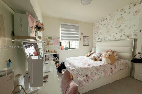 Touwnhouse à vendre à Doral, Floride: 3 chambres, 259.1 m2 № 2034816 - photo 30