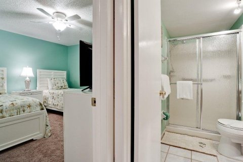 Copropriété à vendre à Holmes Beach, Floride: 2 chambres, 106.47 m2 № 1518483 - photo 15