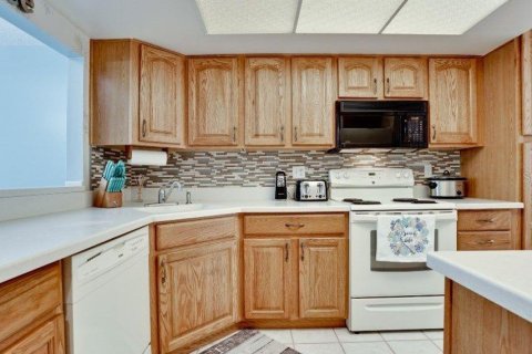 Copropriété à vendre à Holmes Beach, Floride: 2 chambres, 106.47 m2 № 1518483 - photo 11