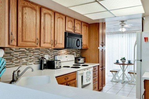 Copropriété à vendre à Holmes Beach, Floride: 2 chambres, 106.47 m2 № 1518483 - photo 8