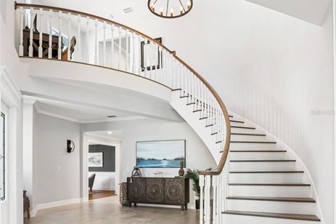 House in Port Charlotte, Florida 5 bedrooms, 494.61 sq.m. № 1608991 - photo 11