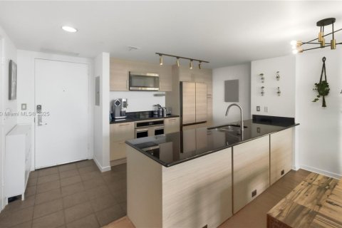Condominio en venta en Miami, Florida, 2 dormitorios, 116.69 m2 № 1964202 - foto 8