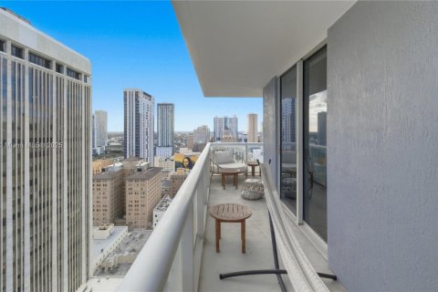 Condominio en venta en Miami, Florida, 2 dormitorios, 116.69 m2 № 1964202 - foto 30