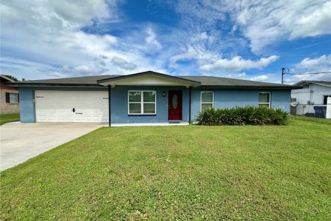 Casa en venta en Astor, Florida, 3 dormitorios, 104.05 m2 № 1902111 - foto 1