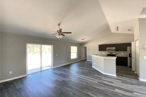 Villa ou maison à louer à Ocala, Floride: 3 chambres, 131.55 m2 № 2433607 - photo 11