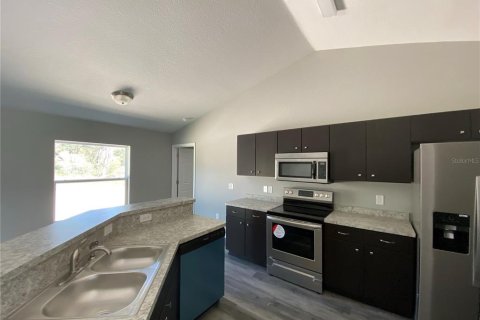 Villa ou maison à louer à Ocala, Floride: 3 chambres, 131.55 m2 № 2433607 - photo 5