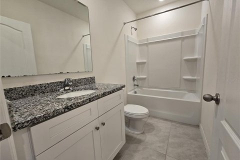 Adosado en alquiler en Howey-in-the-Hills, Florida, 3 dormitorios, 155.43 m2 № 2106759 - foto 26