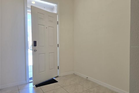 Adosado en alquiler en Howey-in-the-Hills, Florida, 3 dormitorios, 155.43 m2 № 2106759 - foto 6