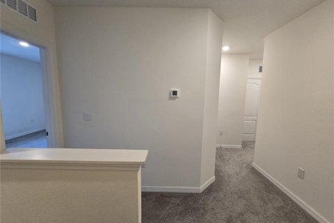 Adosado en alquiler en Howey-in-the-Hills, Florida, 3 dormitorios, 155.43 m2 № 2106759 - foto 18