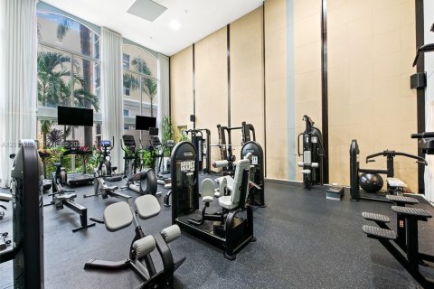 Condominio en venta en Sunny Isles Beach, Florida, 2 dormitorios, 95.13 m2 № 2076672 - foto 17