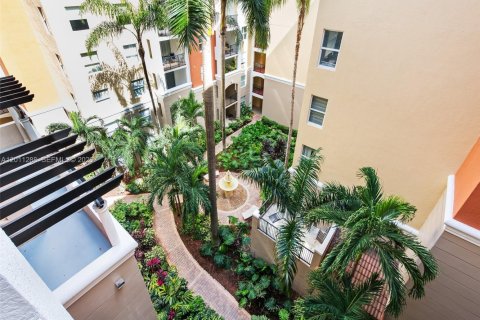 Condominio en venta en Sunny Isles Beach, Florida, 2 dormitorios, 95.13 m2 № 2076672 - foto 15