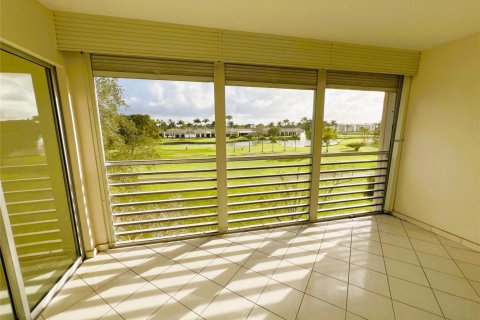 Condo in Coconut Creek, Florida, 2 bedrooms  № 2250063 - photo 30
