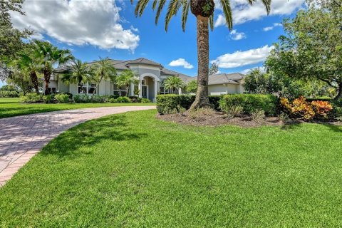 Villa ou maison à vendre à Sarasota, Floride: 4 chambres, 356.09 m2 № 2398984 - photo 2