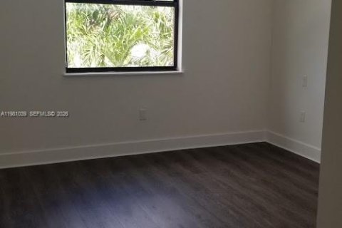 Touwnhouse à louer à Miami, Floride: 3 chambres, 155.89 m2 № 2044212 - photo 7