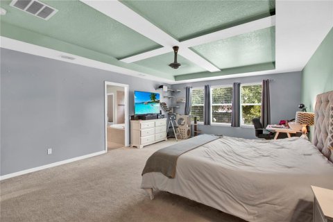 House in Minneola, Florida 4 bedrooms, 266.26 sq.m. № 1911281 - photo 15