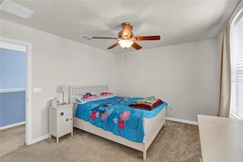 House in Minneola, Florida 4 bedrooms, 266.26 sq.m. № 1911281 - photo 26